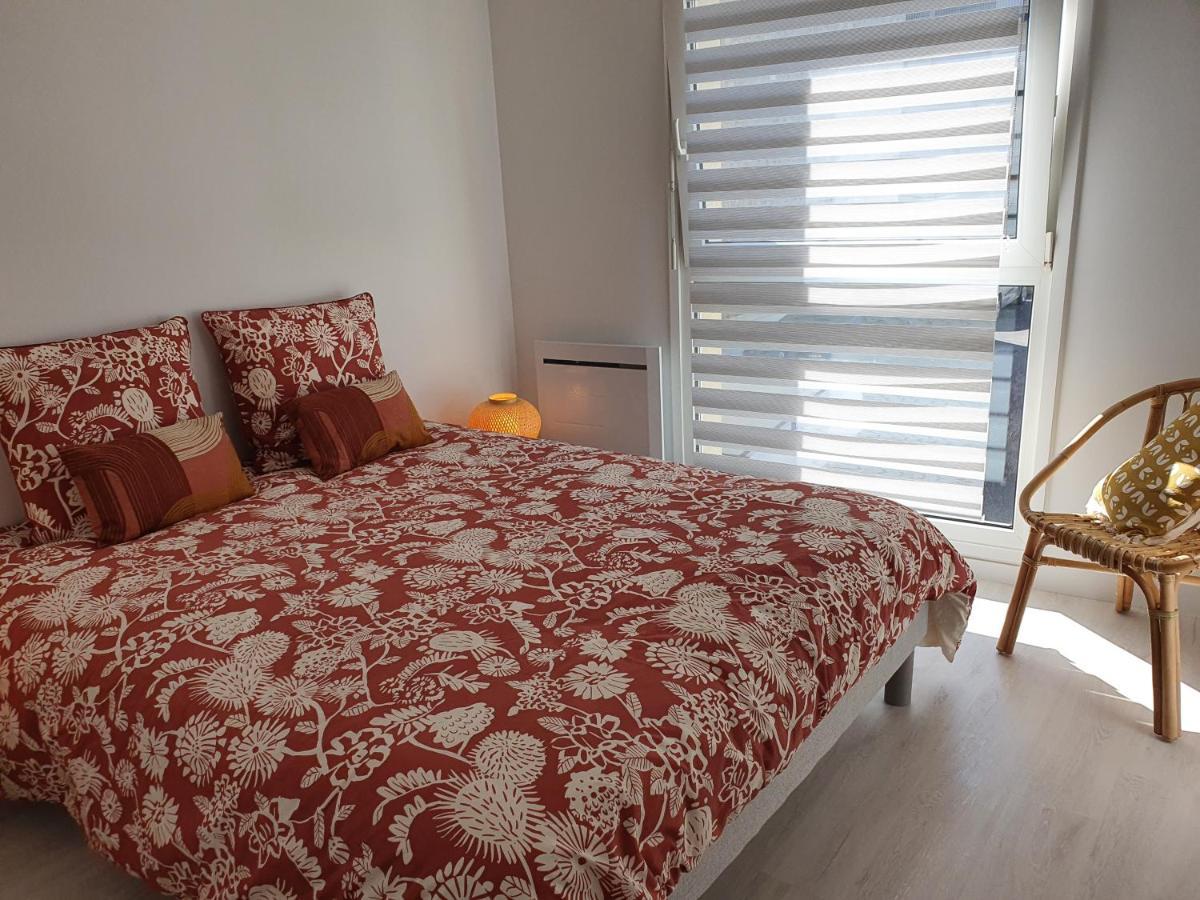 Magnifique Appartement Avec Garage Prive Et Terrasse Reims Buitenkant foto